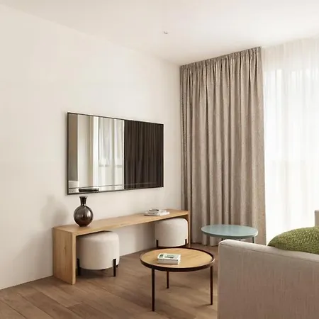 Hotel Meral Units 4*