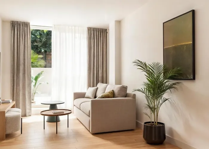 Meral Units 4* Fuengirola